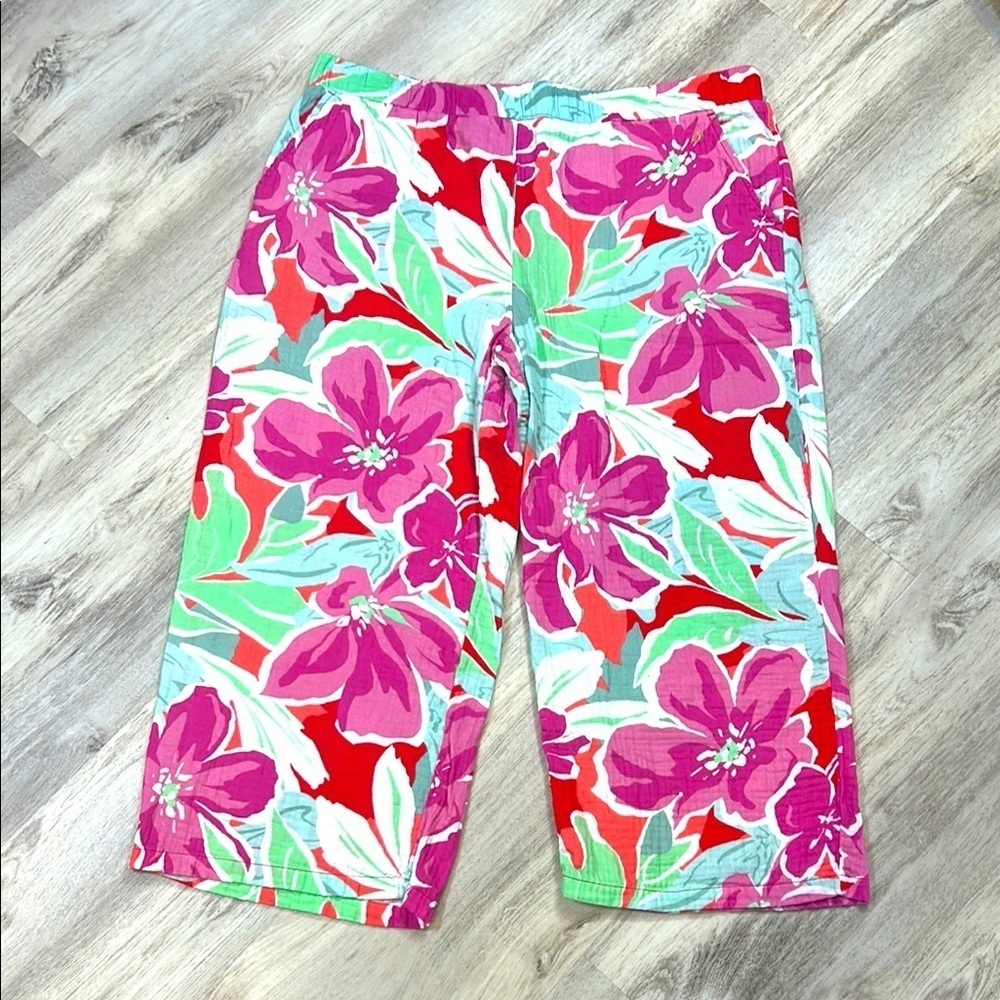 Boho Chic Tropical Floral Print Wide Leg Lightweight Cotton Gauze Cropped Pants
